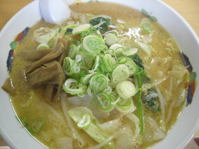 akamon/misoyasairamen oomori